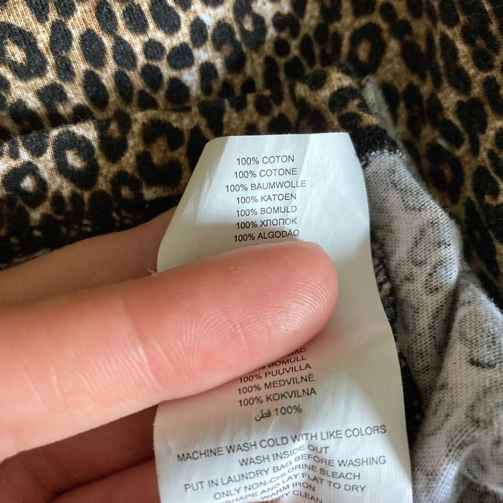 Michael Kors Leopard Logo T-shirt - Picture 6 of 7
